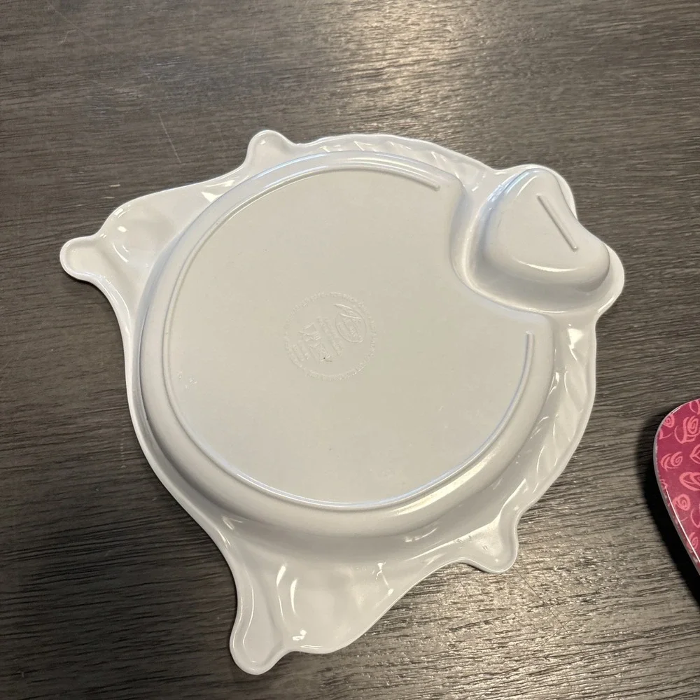 Barbie & Disney both plates